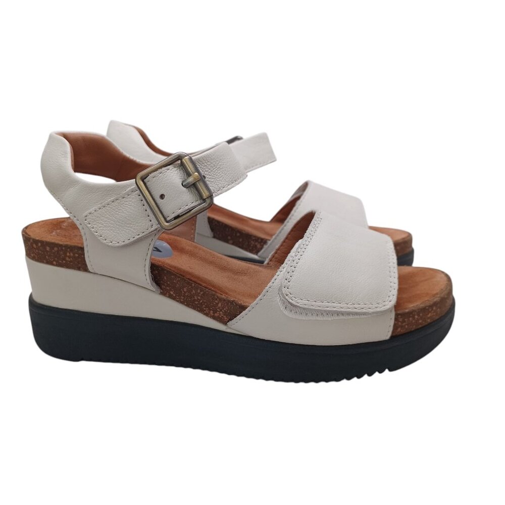 Clarks Unstructured Sandals White Cork Wedge Adjustable Two Strap Womens 7 - Picture 1 of 16